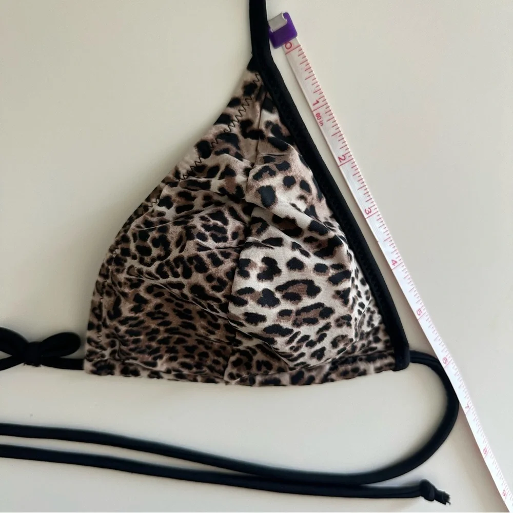 Women’s Leopard Print Black/Beige/Cream Bikini XS very good condition